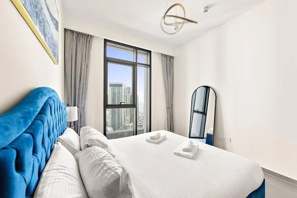 Stylish 1 Bedroom High Floor In Creek Edge ドバイ アラブ首長国連邦