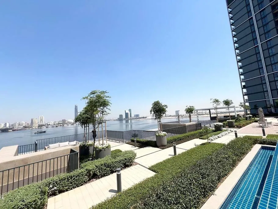 Stylish 1 Bedroom High Floor In Creek Edge Dubai Apartment